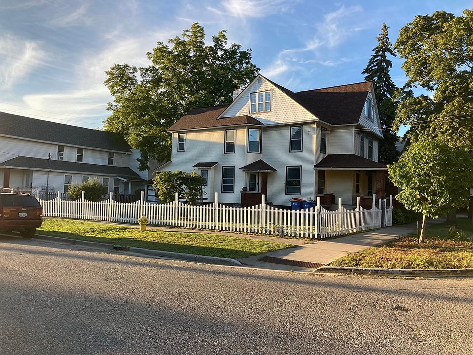 1st image of 705 Turner Ave NW