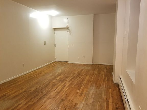 5th image of 630 Union St APT 1A