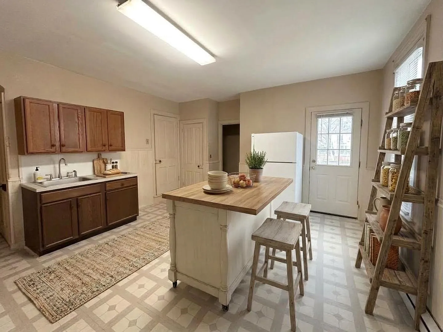 36 & 38 E Orange Street - 4 Unit — Photo 4