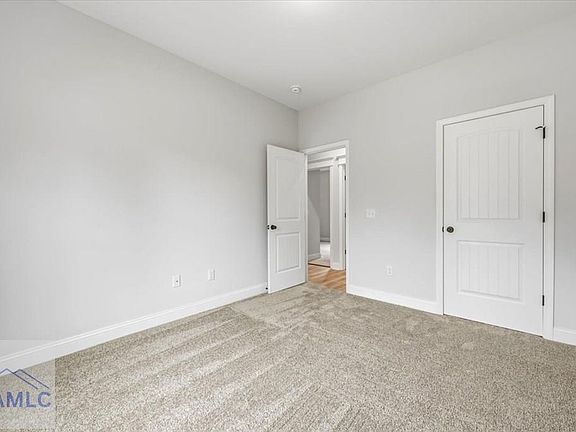 5th image of 1072 Hudson Creek Dr SE