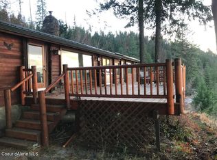 593 E Pine Ridge Dr, Harrison, ID 83833