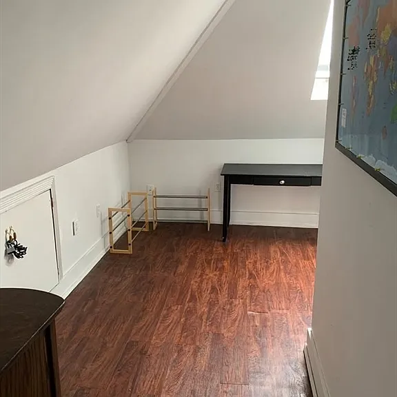 77 Sheridan Ave — Photo 23