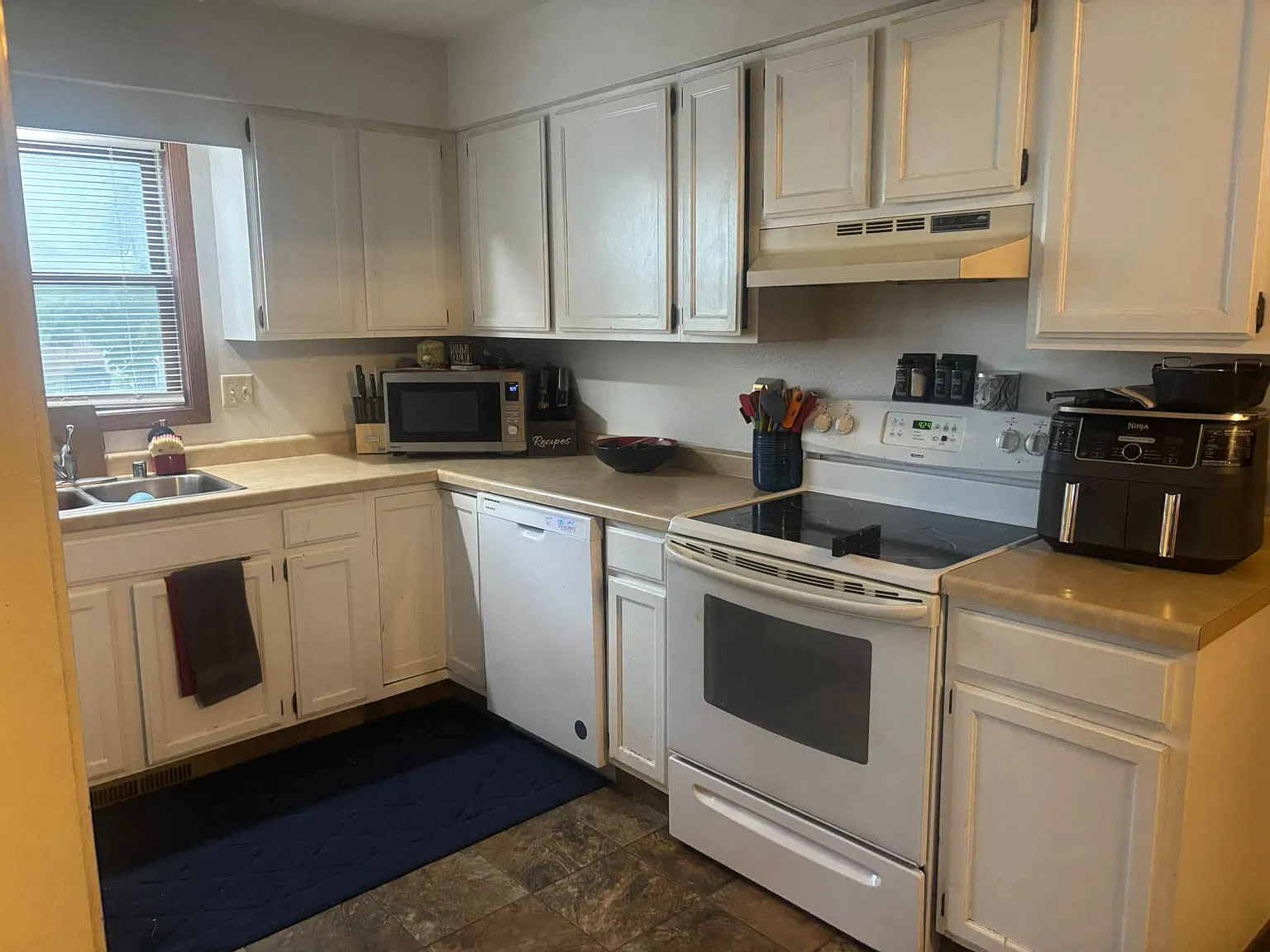 3 bed, 1500 sqft, $1,695 — Photo 4