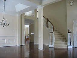4th image of 1402 Crystal Lake Cir