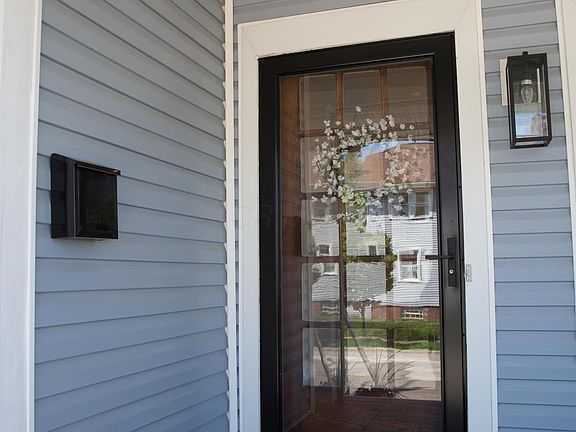 4th image of 251 Arcadia Ave