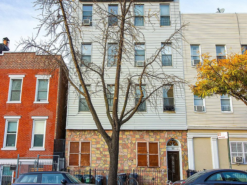 1st image of 181 Montrose Ave #1