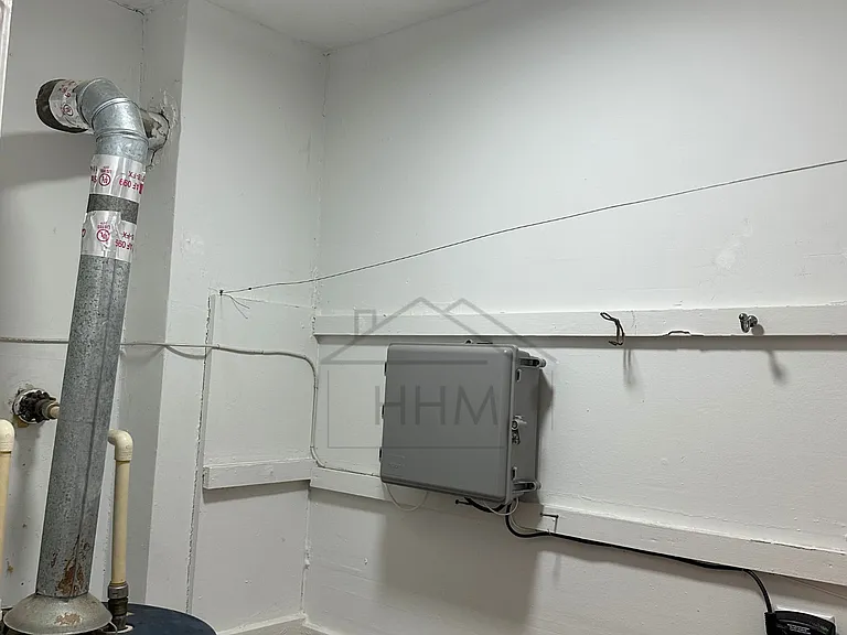906 Hill Top Dr — Photo 14
