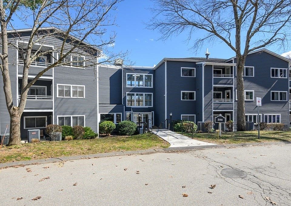 1st image of 500 Colonial Dr Unit 207