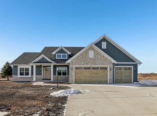 2034 Highland WAY, Sturtevant, WI 53177