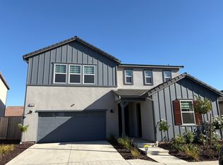 2875 E Colina Dr, Fresno, CA 93730
