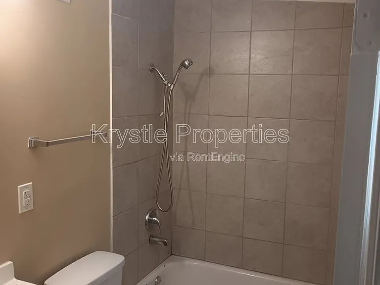 1114 Coronel Ave — Photo 6