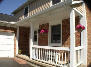 3233 Dunlavin Glen Rd, Columbus, OH 43221