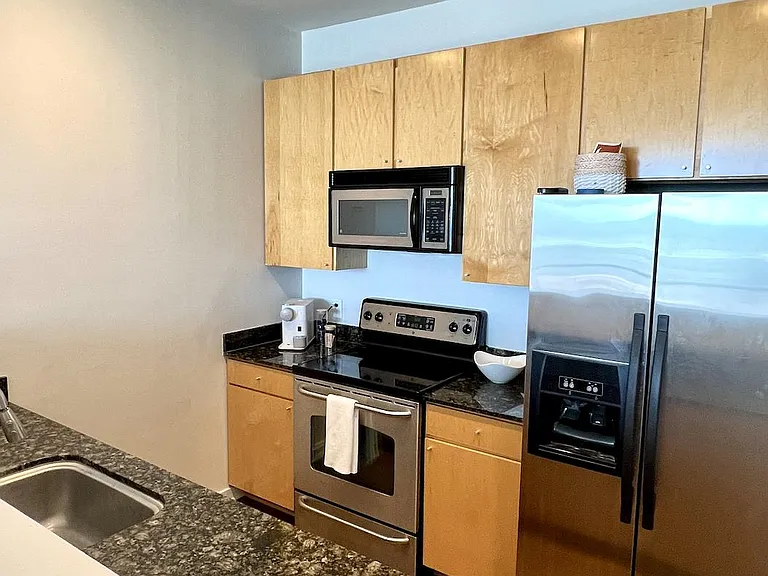 926 Woodland St #211 — Photo 3
