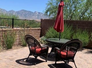 1033 W Lark Bunting Ln, Tucson, AZ 85755