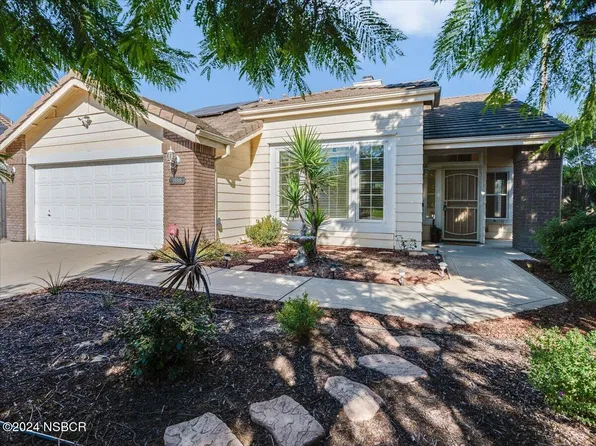 3888 Les Maisons Dr, Santa Maria, CA 93455
