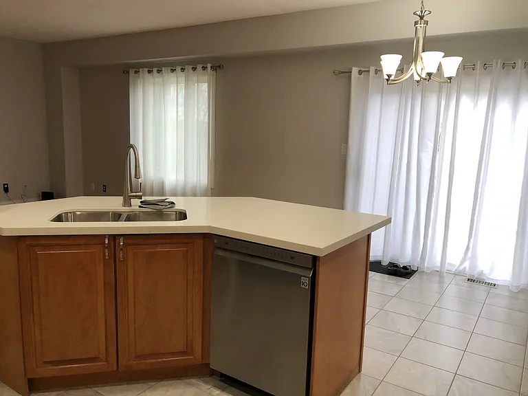 456 Weston Cres #2 — Photo 6