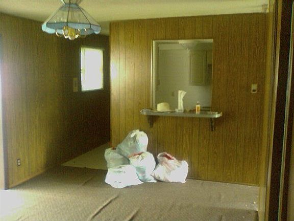 3rd image of 550 Wind River Dr