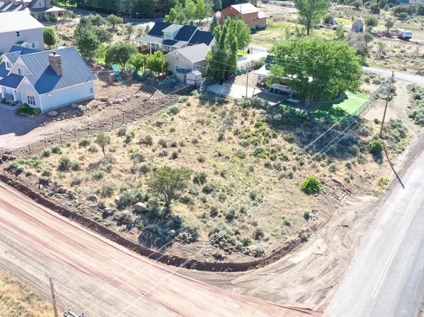 16 S Sage Rd, Pine Valley, UT 84781