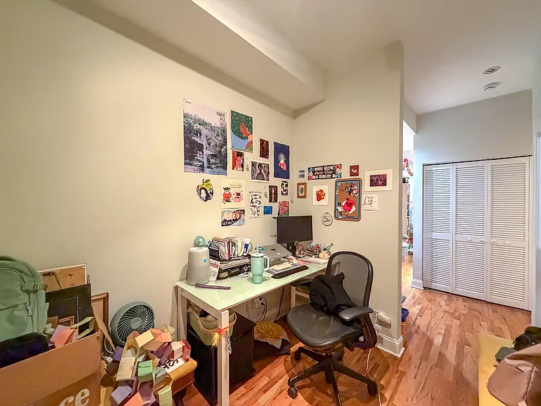 1826 N. Wood St — Photo 7