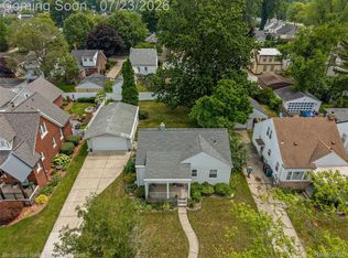 305 S Edison Ave, Royal Oak, MI 48067
