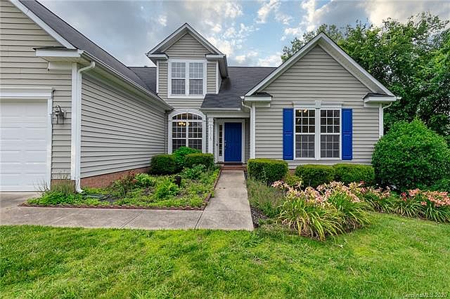 1st image of 6305 Stoney Valley Ct
