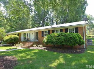 2238 Canterbury Dr, Burlington, NC 27215