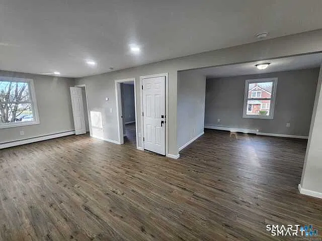 2 bed, 1.0 bath, 824 sqft, $1,750 — Photo 3