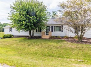 3320 Wheeling Rd NE, Lancaster, OH 43130