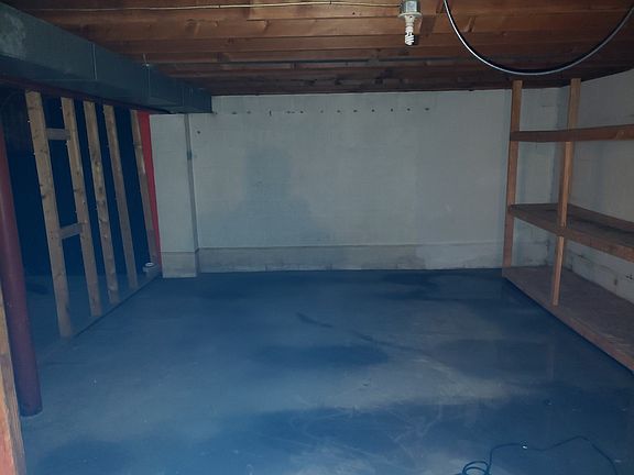 2nd image of 719 Lynnwood Dr