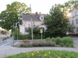 289 Point St, Providence, RI 02903