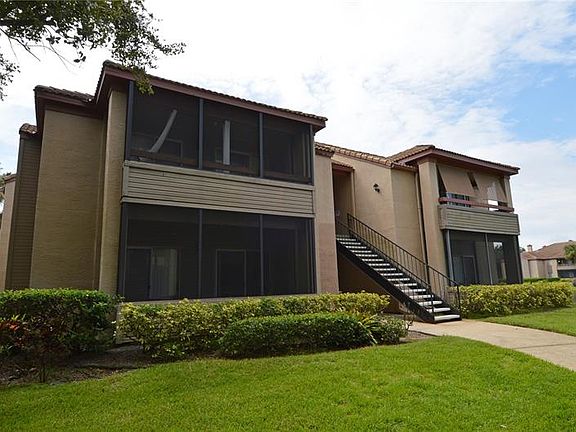 2nd image of 10263 Gandy Blvd N APT 207