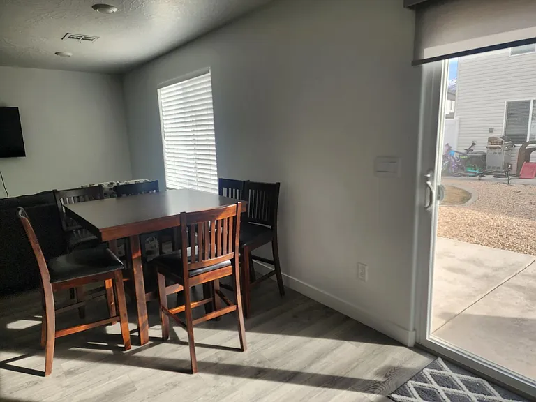 379 N 2050 W — Photo 12