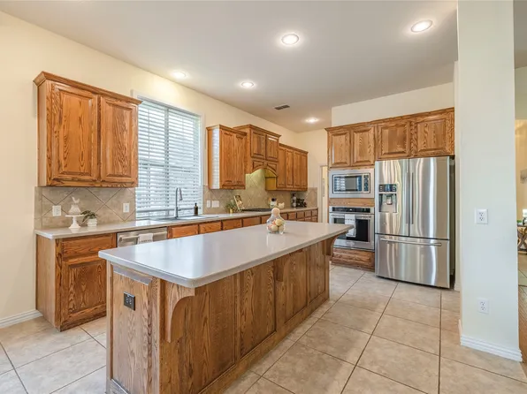 6115 Crestridge Ln, Sachse, TX 75048