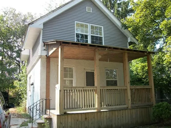 2213 Cadillac St, Flint, MI 48504