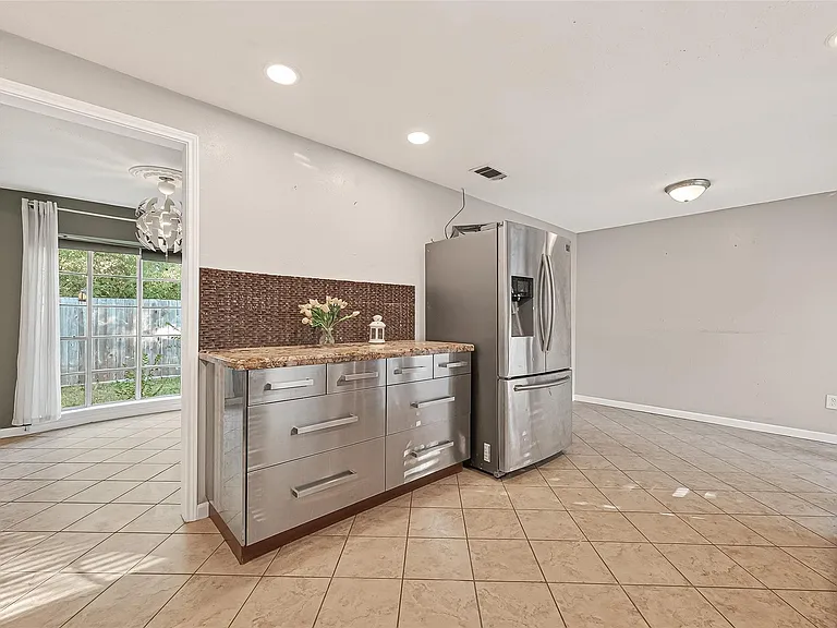 13702 Ella Lee Ln — Photo 21
