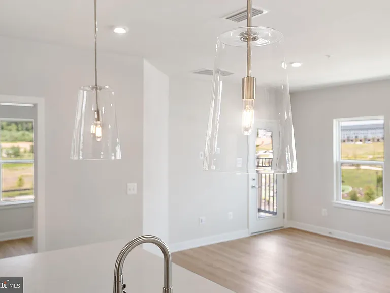 1611 Potomac Shores Pkwy #401 — Photo 21