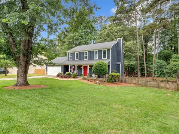 5587 Patrick Ct, Peachtree Corners, GA 30092