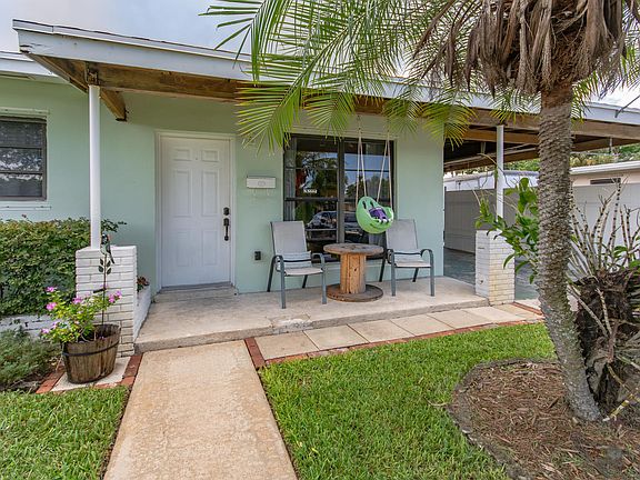 2nd image of 409 Westwind Dr