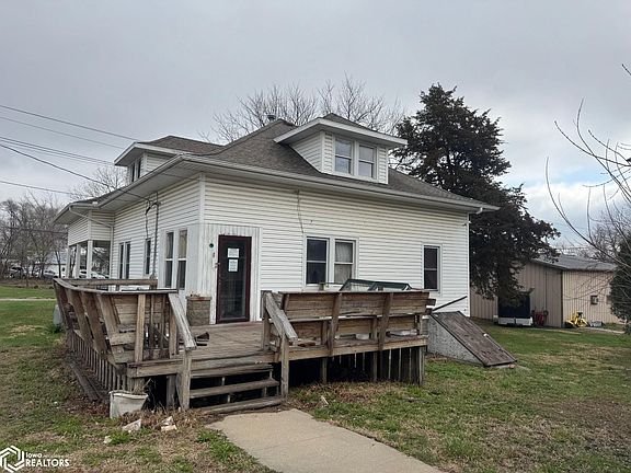 5th image of 814 Armory Ave