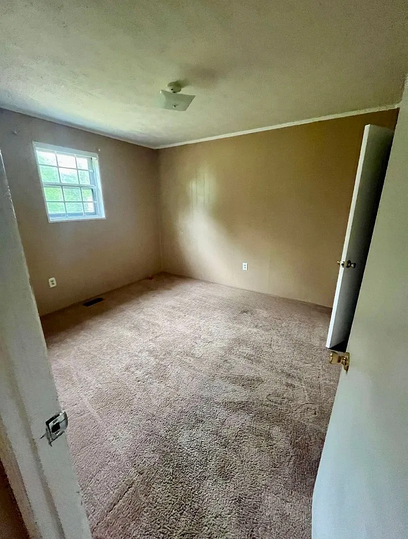 3 Bed/2 Bath Home — Photo 3