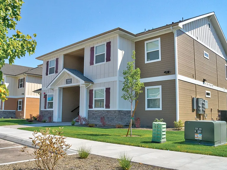 Sunnyvale Village — Photo 58