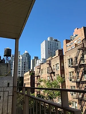 Rented by Urban Real Estate Property Group Inc | media 10