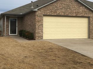 5711 N 34th St #5709, Broken Arrow, OK 74014