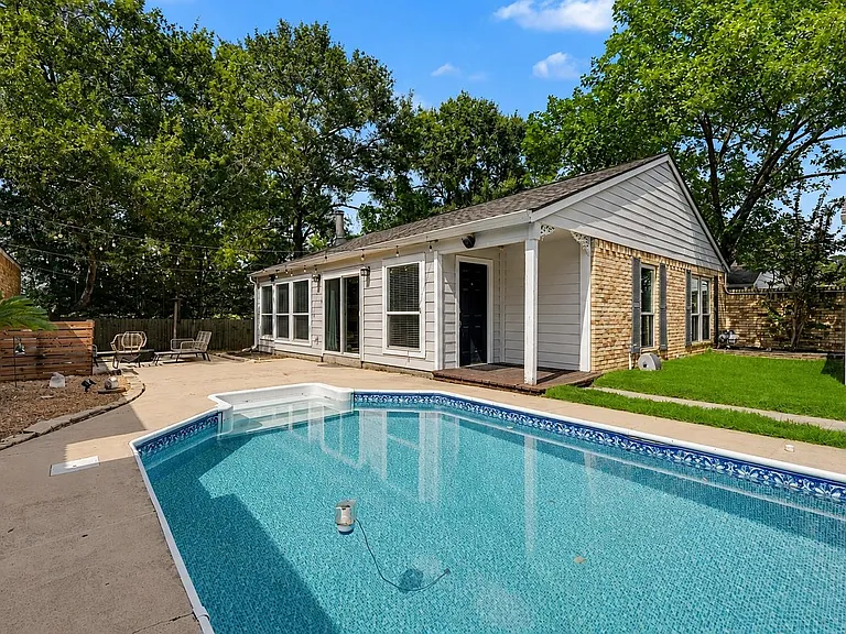 69 Wind Whisper Ct — Photo 4