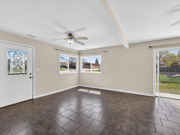 4th image of 2412 Eaton LANE