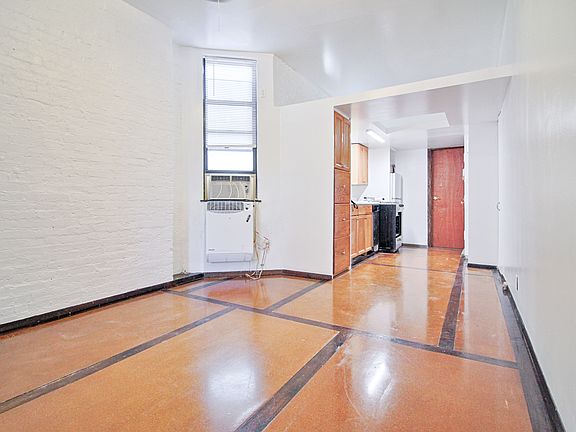 3rd image of 424 E 82nd St APT 5FE