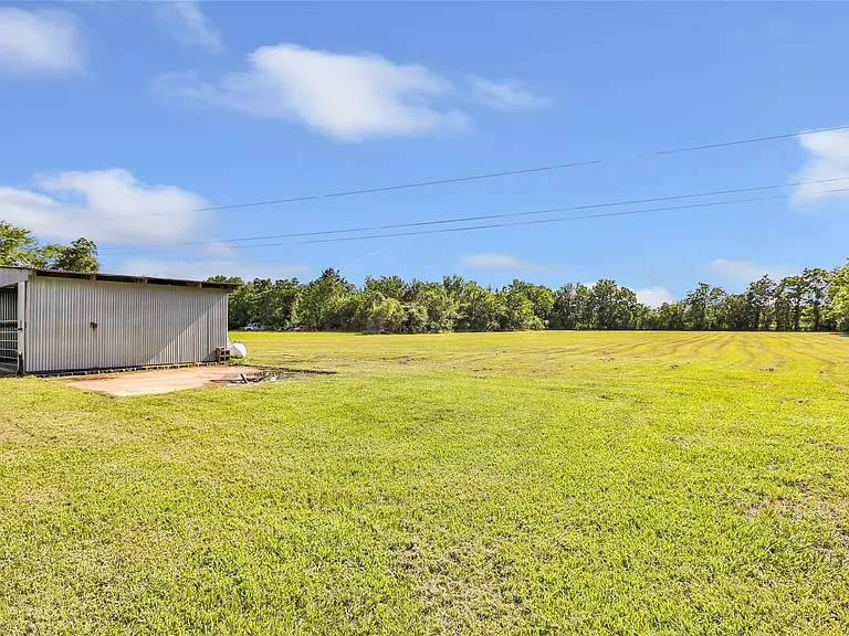 9307 Highway 321 — Photo 11