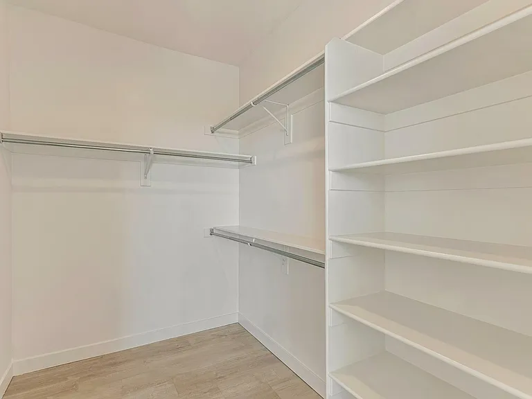 Walk In Closet