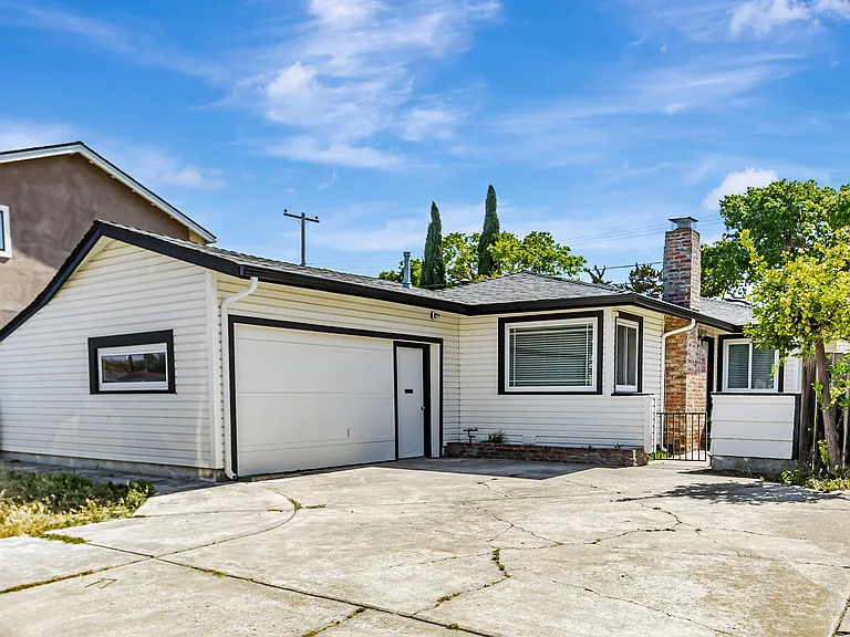 2158 San Rafael Ave — Photo 31