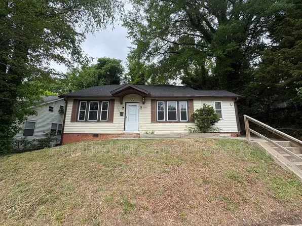 2304 Montrose Ave, Winston Salem, NC 27105